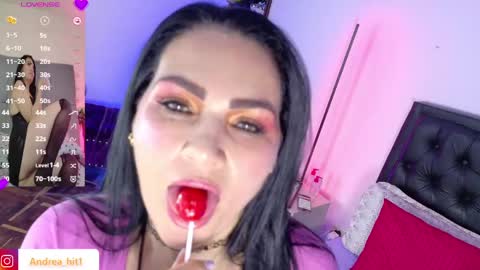 Snapshot of scarlet_hiit chatting on May 22, 2026, 4:30 am scarlet_hiit online show from May 22, 2026, 4:30 am