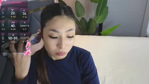 Snapshot of scarlet_ice chatting on November 26, 2025, 5:19 am scarlet_ice online show from November 26, 2025, 5:19 am