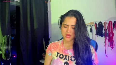 scarlet taylor kennedy online show from December 19, 2024, 12:24 am