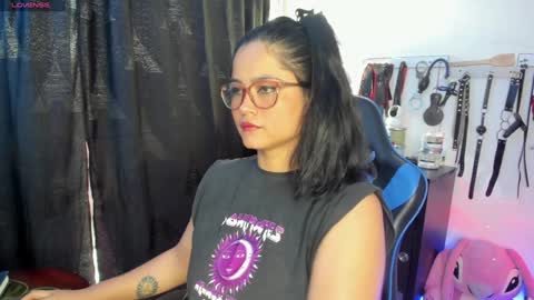 scarlet taylor kennedy online show from January 24, 2025, 10:30 pm