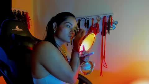 scarlet taylor kennedy online show from October 25, 2025, 8:14 pm