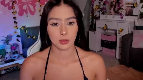 SCARLET online show from April 23, 2026, 4:46 am