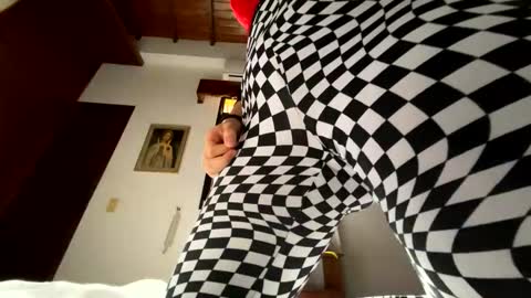 Snapshot of scarlet_whisper chatting on March 18, 2026, 8:34 pm scarlet whisper online show from March 18, 2026, 8:34 pm