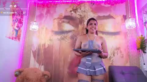Snapshot of scarletbaker__ chatting on June 10, 2026, 9:46 pm Scarlet online show from June 10, 2026, 9:46 pm
