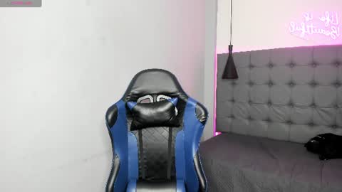 scarlet online show from June 15, 2026, 4:36 am