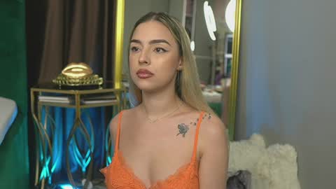 Snapshot of scarletcoles chatting on January 22, 2025, 2:59 am Scarlet online show from January 22, 2025, 2:59 am