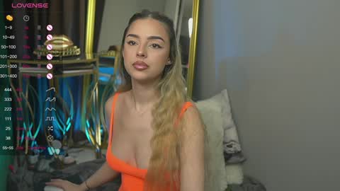 Snapshot of scarletcoles chatting on February 7, 2025, 11:03 pm Scarlet online show from February 7, 2025, 11:03 pm