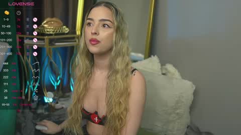 Snapshot of scarletcoles chatting on February 12, 2025, 2:14 am Scarlet online show from February 12, 2025, 2:14 am