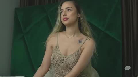 Snapshot of scarletcoles chatting on October 20, 2025, 11:05 pm Scarlet online show from October 20, 2025, 11:05 pm