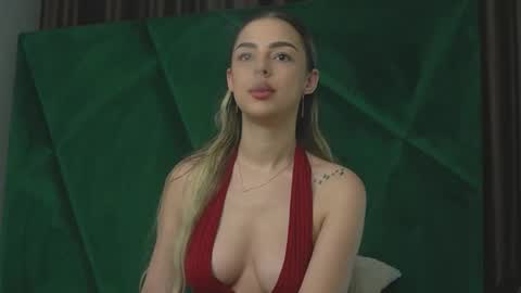 Snapshot of scarletcoles chatting on October 29, 2025, 10:33 pm Scarlet online show from October 29, 2025, 10:33 pm