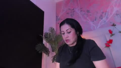 Scarlet Dayana online show from June 24, 2026, 12:04 pm