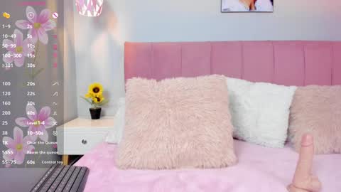 Scarlet  online show from February 8, 2025, 11:22 am