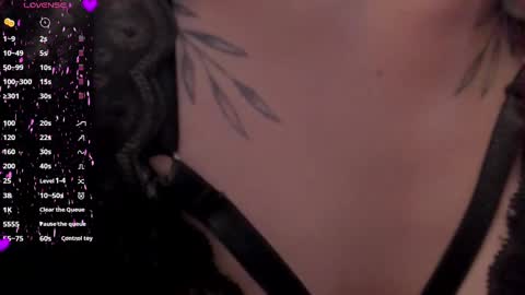 Scarlet  online show from March 8, 2025, 10:43 am