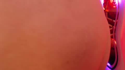 Snapshot of scarleth_bluee chatting on May 16, 2026, 3:47 am Scarleth online show from May 16, 2026, 3:47 am