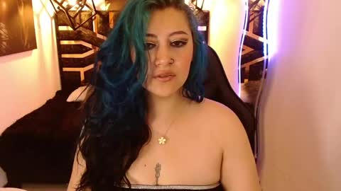 Snapshot of scarleth_bluee chatting on June 5, 2026, 3:02 am Scarleth online show from June 5, 2026, 3:02 am