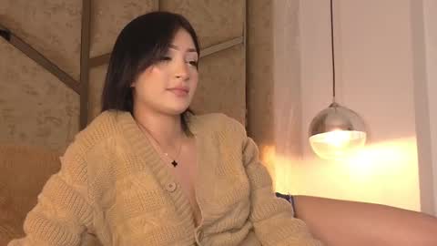 Snapshot of scarleth_lux_ chatting on September 15, 2025, 3:39 am Scarleth online show from September 15, 2025, 3:39 am