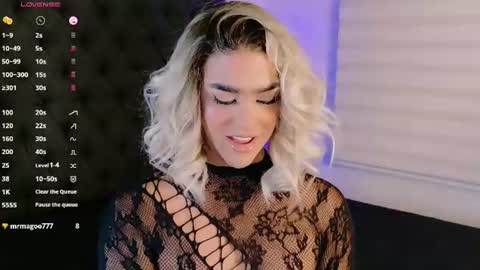Snapshot of scarleth_sweety chatting on June 20, 2026, 2:14 am scarleth_sweety online show from June 20, 2026, 2:14 am