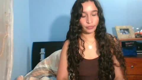 Snapshot of scarletscott_ chatting on December 12, 2024, 2:15 am Nataly online show from December 12, 2024, 2:15 am