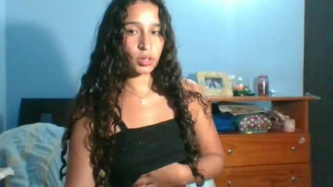 Snapshot of scarletscott_ chatting on January 11, 2025, 3:13 am Nataly online show from January 11, 2025, 3:13 am