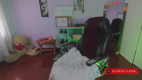 Snapshot of scarlett77_ chatting on March 4, 2025, 2:53 pm Scarletland welcome online show from March 4, 2025, 2:53 pm