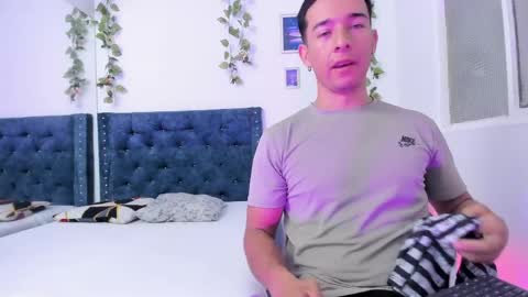 Snapshot of scarlett_777_dante chatting on May 30, 2026, 2:36 pm Scarlett y Dante online show from May 30, 2026, 2:36 pm