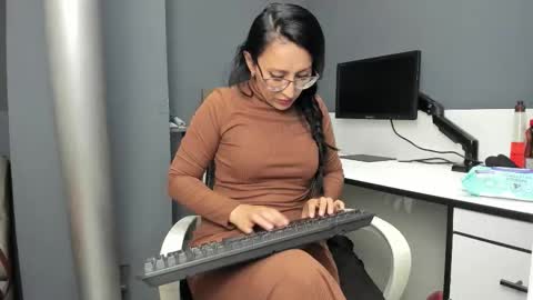 Snapshot of scarlett__14 chatting on March 17, 2026, 3:11 am scarlett__14 online show from March 17, 2026, 3:11 am