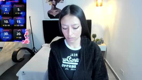 Scarlett online show from February 17, 2025, 12:27 pm