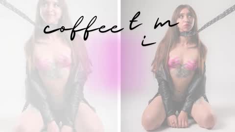 Snapshot of scarlett__cooper__ chatting on October 2, 2025, 12:01 pm Scarlett online show from October 2, 2025, 12:01 pm