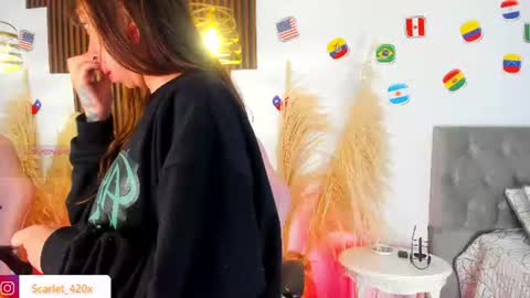 Snapshot of scarlett__cooper__ chatting on July 7, 2026, 11:25 am Scarlett online show from July 7, 2026, 11:25 am