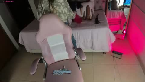Snapshot of scarlett__cooper__ chatting on July 21, 2026, 11:34 am Scarlett online show from July 21, 2026, 11:34 am