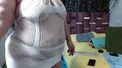 Scarlett online show from October 22, 2025, 10:20 pm