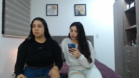 Snapshot of scarlett_brown69 chatting on May 12, 2026, 9:39 am Scarlett Brown online show from May 12, 2026, 9:39 am