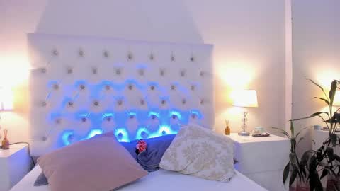 Bunny  online show from May 1, 2026, 8:02 pm