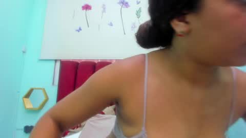 Snapshot of scarlett_fox20 chatting on May 22, 2026, 11:27 am scarlett_fox20 online show from May 22, 2026, 11:27 am