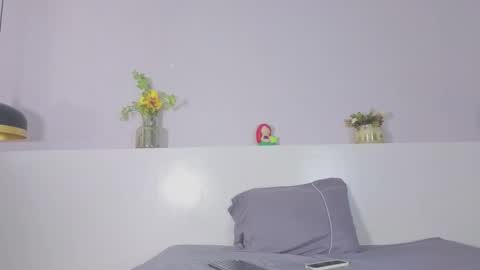 Snapshot of scarlett_grey_1 chatting on December 5, 2025, 1:03 am Scarlett online show from December 5, 2025, 1:03 am