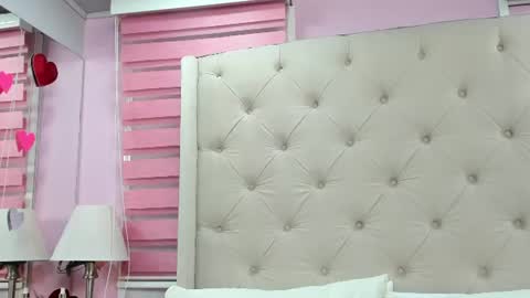 Snapshot of scarlett_leblanc_ chatting on July 25, 2026, 12:14 pm scarlett_leblanc_ online show from July 25, 2026, 12:14 pm