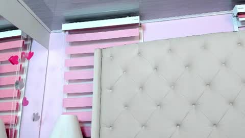 Snapshot of scarlett_leblanc_ chatting on August 7, 2026, 12:29 pm scarlett_leblanc_ online show from August 7, 2026, 12:29 pm