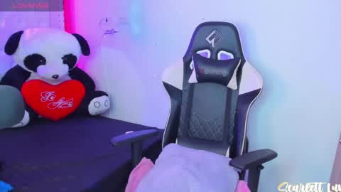 Kim online show from February 12, 2025, 8:16 am