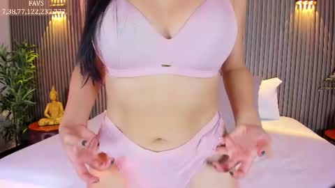 Snapshot of scarlett_model_ chatting on July 10, 2026, 11:07 pm Mon to Sat 545pm to 1030pm col online show from July 10, 2026, 11:07 pm