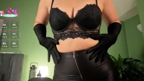 Scarlett online show from June 26, 2026, 5:17 pm