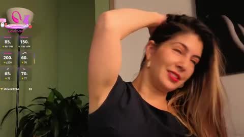 Scarlett online show from July 28, 2026, 3:21 pm