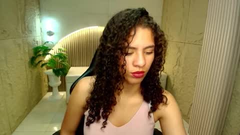 Scarlett online show from March 19, 2026, 2:59 am