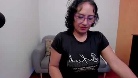 Snapshot of scarlett_sax chatting on July 10, 2026, 10:45 pm Scarlett sax online show from July 10, 2026, 10:45 pm
