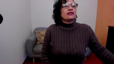 Snapshot of scarlett_sax chatting on July 14, 2026, 9:53 pm Scarlett sax online show from July 14, 2026, 9:53 pm