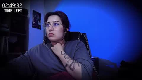 Snapshot of scarlett_sen chatting on June 16, 2026, 5:26 pm Mistress Scarlett online show from June 16, 2026, 5:26 pm