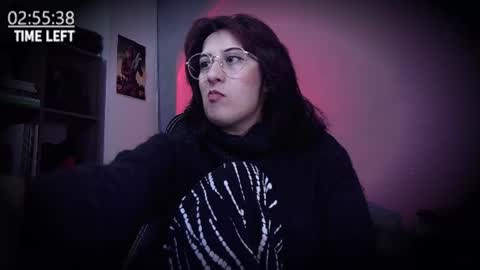 Snapshot of scarlett_sen chatting on June 17, 2026, 3:02 pm Mistress Scarlett online show from June 17, 2026, 3:02 pm
