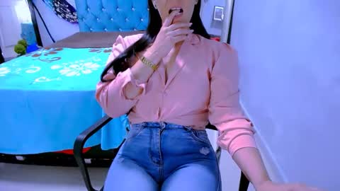 Snapshot of scarlett_sex2 chatting on March 6, 2026, 1:29 pm scarlet online show from March 6, 2026, 1:29 pm