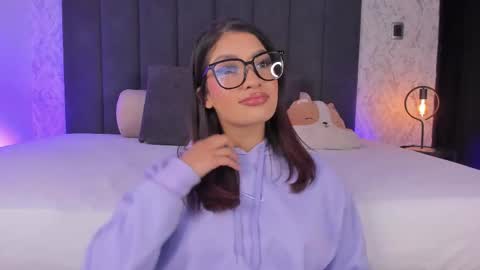 Scarlett online show from February 5, 2026, 5:01 am