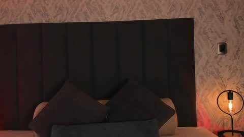 Scarlett online show from May 26, 2026, 6:09 am
