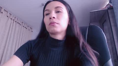 Scarlett Von Rose online show from October 21, 2025, 8:20 pm